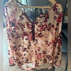 Pristine Romantic Aratta Top